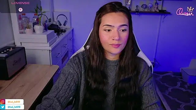 Snapshot of ImLui_lu chatting on February 19, 10:39 pm ImLui lu online show from February 19, 10:39 pm