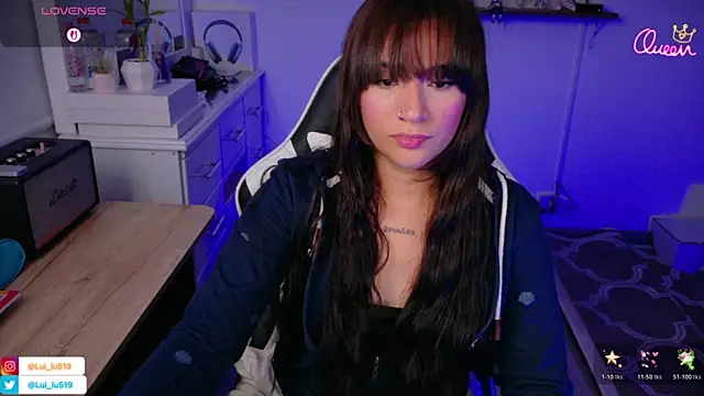 Snapshot of ImLui_lu chatting on February 21, 2:01 am ImLui lu online show from February 21, 2:01 am