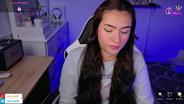 Snapshot of ImLui_lu chatting on February 21, 11:50 pm ImLui lu online show from February 21, 11:50 pm