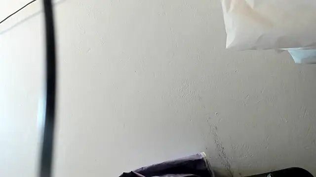Snapshot of sarita_loven chatting on June 25, 5:23 am sarita loven online show from June 25, 5:23 am