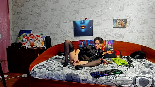 KagamiTayga online show from November 21, 2:43 am