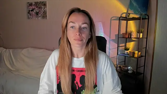 Snapshot of RebeccaMartinez chatting on September 12, 11:21 am RebeccaMartinez online show from September 12, 11:21 am
