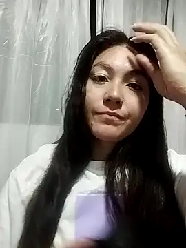 Snapshot of katha_steele_ chatting on December 3, 10:06 am katha steele online show from December 3, 10:06 am