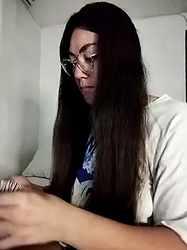 Snapshot of katha_steele_ chatting on February 12, 10:24 am katha steele online show from February 12, 10:24 am