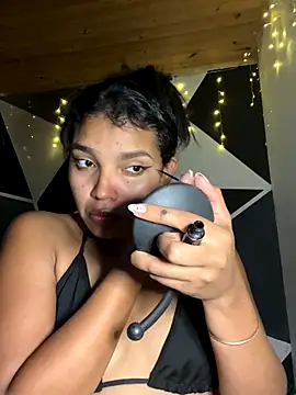 emilyharber online show from October 21, 7:58 pm