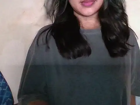  smiling4u  online show from May 6, 6:57 pm