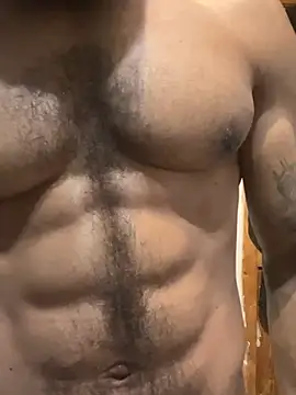 Snapshot of troygurth9 chatting on February 9, 7:09 pm troygurth9 online show from February 9, 7:09 pm