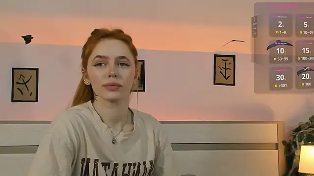 Snapshot of Phoenix_Margo chatting on October 27, 3:43 am Phoenix Margo online show from October 27, 3:43 am