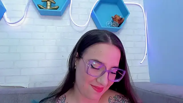 DEVA BLUE  online show from January 30, 4:48 am