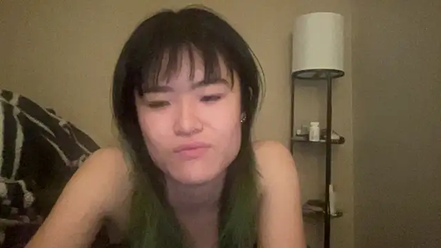 forbiddenfruitcake online show from February 1, 1:12 am