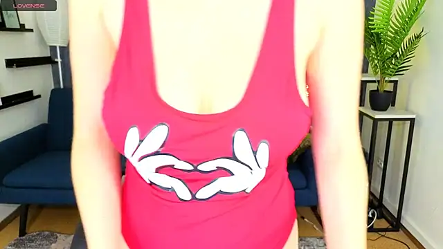 JeannieFox  online show from October 12, 6:23 am