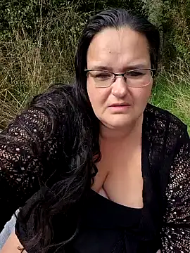 Snapshot of XxGipsyxX chatting on September 10, 1:55 pm XxGipsyxX online show from September 10, 1:55 pm