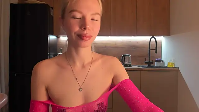 Snapshot of Olivia_Bells chatting on February 25, 8:51 pm Olivia Bells online show from February 25, 8:51 pm
