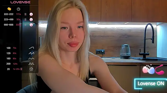 Olivia Bells online show from March 12, 10:05 pm