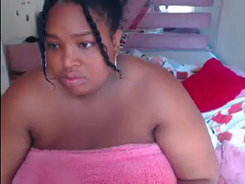 Snapshot of chocolatehot04 chatting on December 12, 2:33 pm chocolatehot04 online show from December 12, 2:33 pm