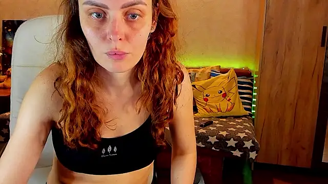 Snapshot of mia_grantes chatting on December 2, 8:00 pm mia grantes online show from December 2, 8:00 pm