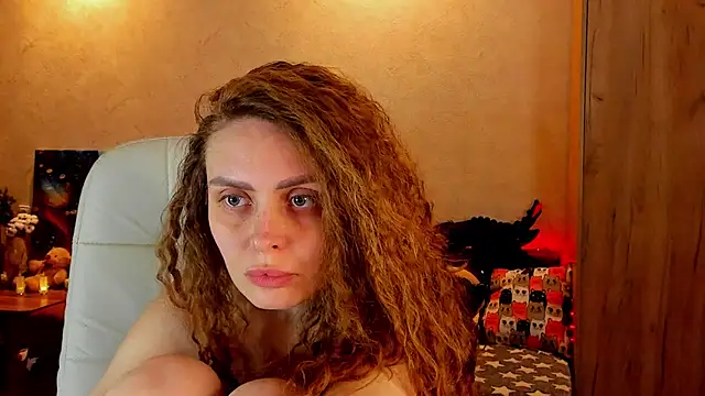 Snapshot of mia_grantes chatting on December 15, 9:42 pm mia grantes online show from December 15, 9:42 pm