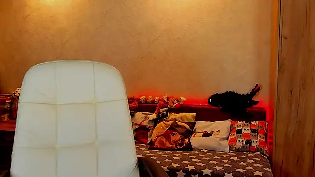 Snapshot of mia_grantes chatting on December 19, 7:40 pm mia grantes online show from December 19, 7:40 pm