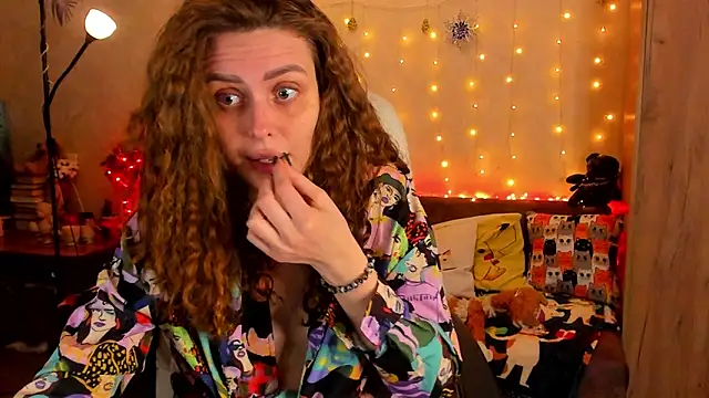 Snapshot of mia_grantes chatting on December 26, 12:25 am mia grantes online show from December 26, 12:25 am