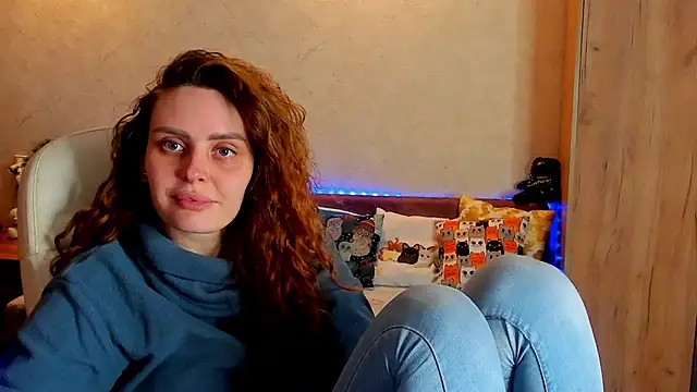 Snapshot of mia_grantes chatting on February 2, 6:53 pm mia grantes online show from February 2, 6:53 pm