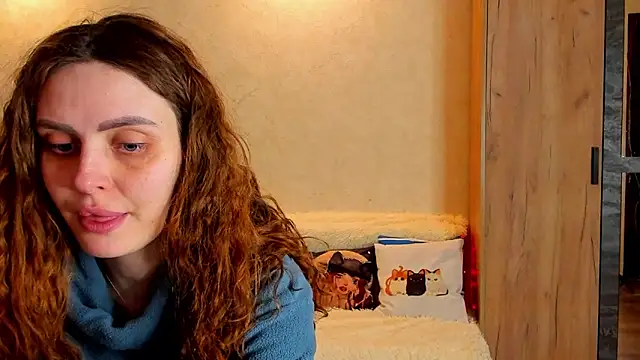 Snapshot of mia_grantes chatting on February 19, 4:11 pm mia grantes online show from February 19, 4:11 pm