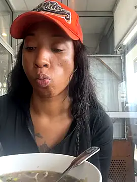 Snapshot of Iceblanca chatting on September 24, 7:06 pm Iceblanca online show from September 24, 7:06 pm