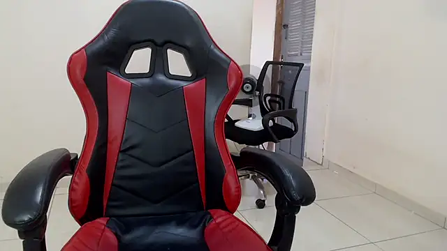 -Marivalda- online show from October 15, 10:37 am