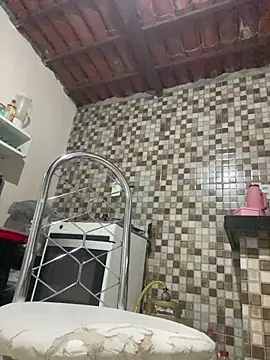 Snapshot of -Marivalda- chatting on November 22, 9:36 pm -Marivalda- online show from November 22, 9:36 pm