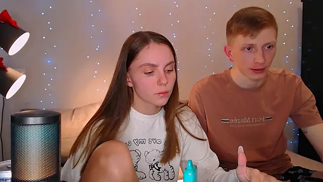 juliaanddima online show from January 5, 9:03 pm