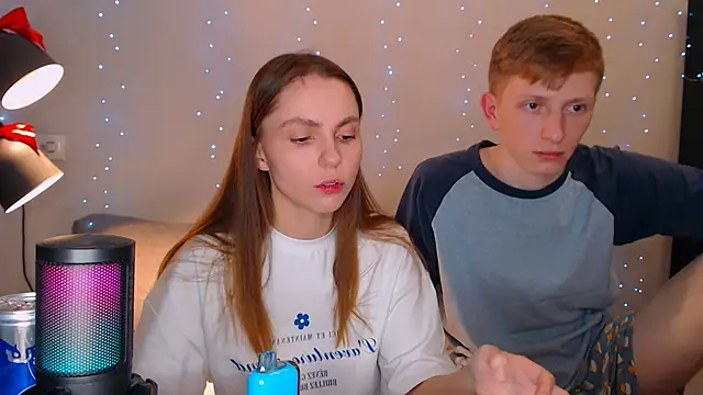 juliaanddima online show from January 20, 12:04 am