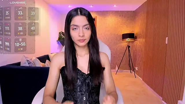 Snapshot of miiaa_evans chatting on September 27, 11:04 am miiaa evans online show from September 27, 11:04 am