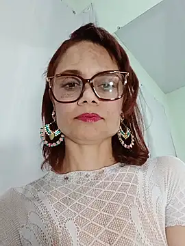 Meganlola online show from May 6, 6:35 pm