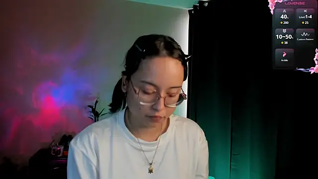 shantalc3rezo online show from February 7, 8:34 pm