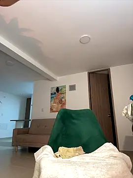 Your Honeey online show from October 7, 2:09 am