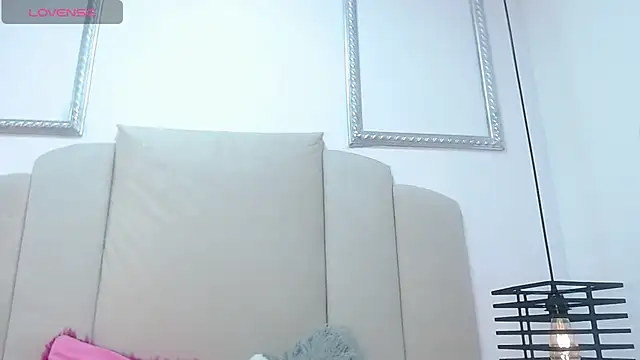 Anto kira online show from December 13, 2:10 am