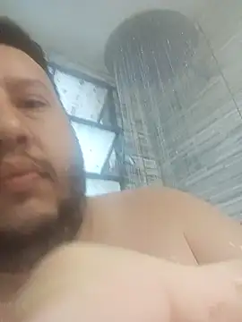 Snapshot of matius_29 chatting on December 1, 9:20 pm matius 29 online show from December 1, 9:20 pm