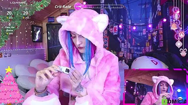 Snapshot of NekoCyber chatting on January 7, 4:59 am NekoCyber online show from January 7, 4:59 am