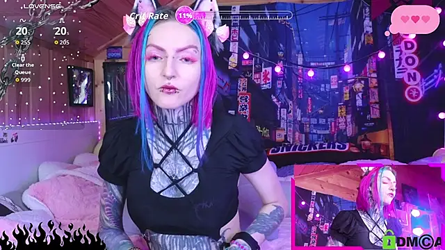 Snapshot of NekoCyber chatting on February 18, 5:03 am NekoCyber online show from February 18, 5:03 am