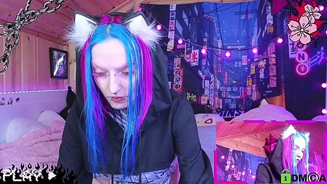 Snapshot of NekoCyber chatting on April 5, 5:15 am NekoCyber online show from April 5, 5:15 am