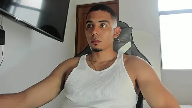 Snapshot of joss_111 chatting on November 26, 1:45 pm joss 111 online show from November 26, 1:45 pm