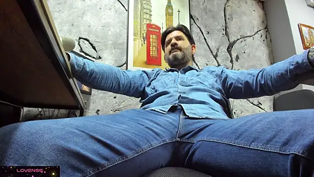 Maxi TheBigDaddy online show from December 19, 10:00 am