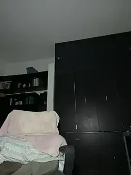 Snapshot of DanikRosse chatting on March 19, 6:57 am DanikRosse online show from March 19, 6:57 am