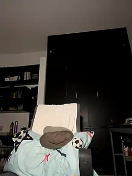 Snapshot of DanikRosse chatting on September 18, 3:52 am DanikRosse online show from September 18, 3:52 am