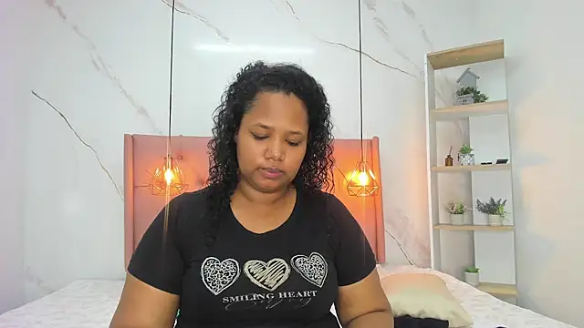 Snapshot of Belle_Brunette chatting on March 26, 11:38 am Belle Brunette online show from March 26, 11:38 am