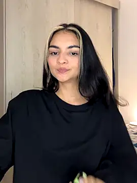 Cat2525 online show from December 3, 2:30 am