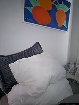 megan doll2 online show from December 16, 3:50 pm