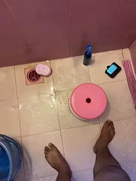 Dakku 69 online show from October 6, 3:15 am