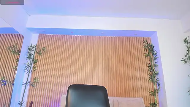 Snapshot of charlottewhitte chatting on October 14, 11:33 am charlottewhitte online show from October 14, 11:33 am