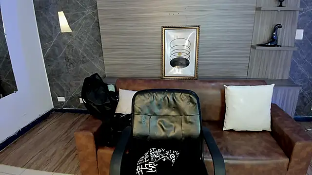 Snapshot of charlottewhitte chatting on October 15, 11:21 am charlottewhitte online show from October 15, 11:21 am