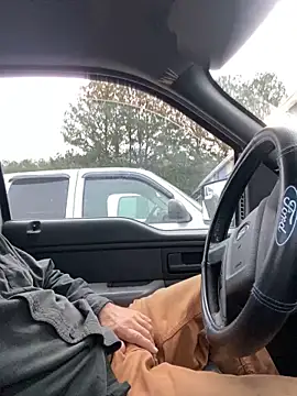 Snapshot of Themechanic420 chatting on February 13, 1:05 pm Themechanic420 online show from February 13, 1:05 pm